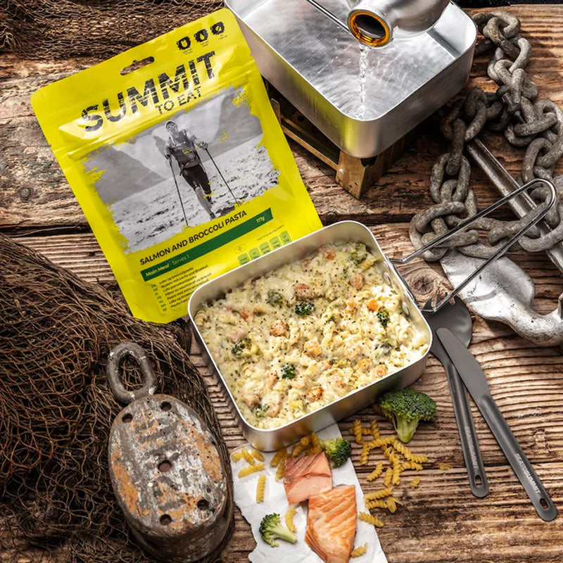 Lax och broccolipasta